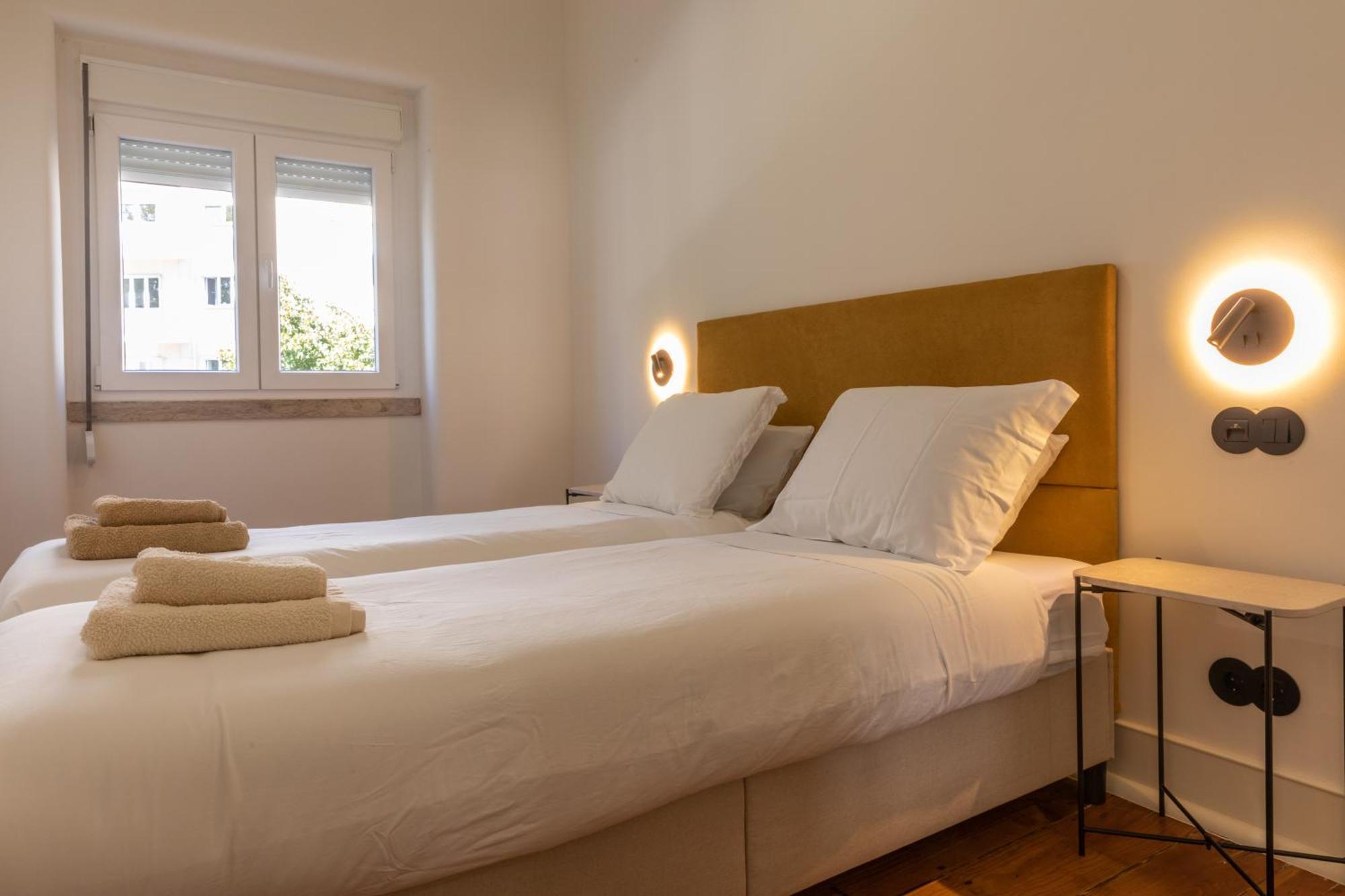 Alvalade 58 - Charming 2 Bedroom Apartment With Ac Near The Airport And City Center Lisbon Exterior photo